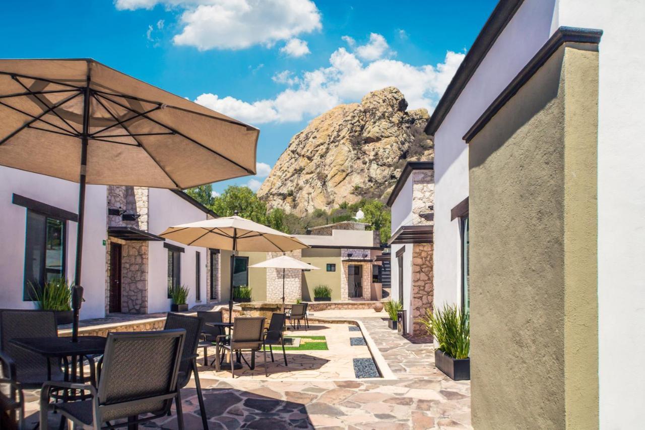 ברנל Miia Hotel Boutique מראה חיצוני תמונה