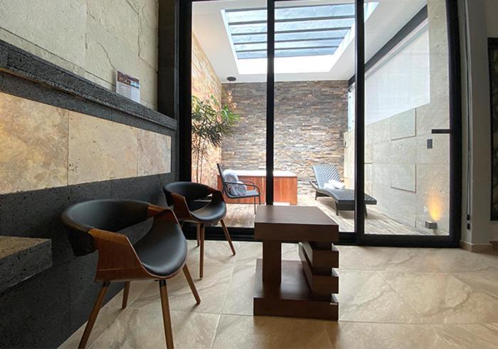 ברנל Miia Hotel Boutique מראה חיצוני תמונה